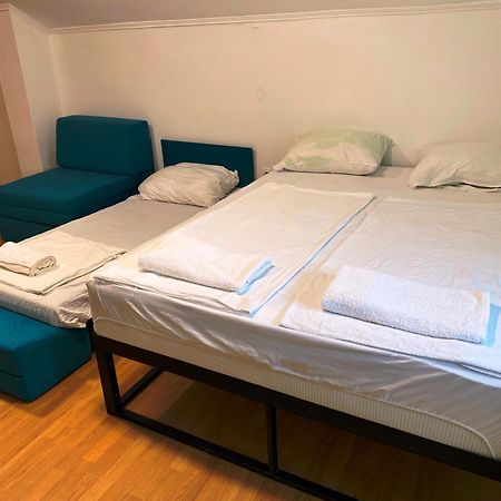 Apple Line Appartments モスタル エクステリア 写真