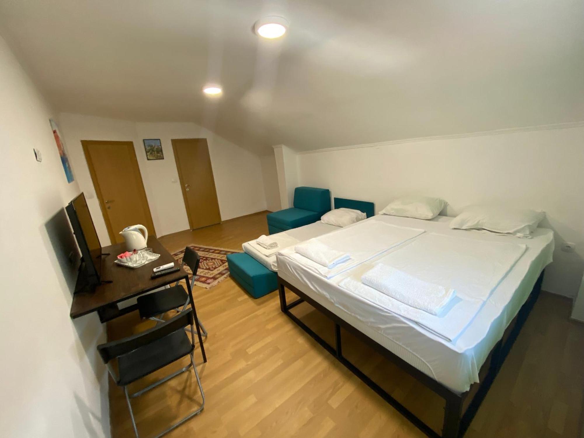Apple Line Appartments モスタル エクステリア 写真